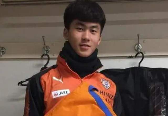 胡歌、霍建华、刘诗诗、秦海璐、刘涛、刘恺威、王凯等人气演员现身。